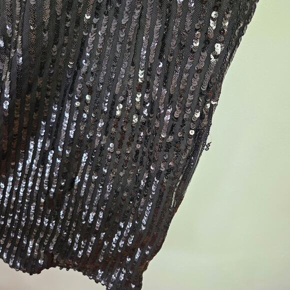 Tiger Mist Sequin Halter Mini Dress S Black‎ Cutout Front Sleeveless Keyhole - Picture 4 of 11